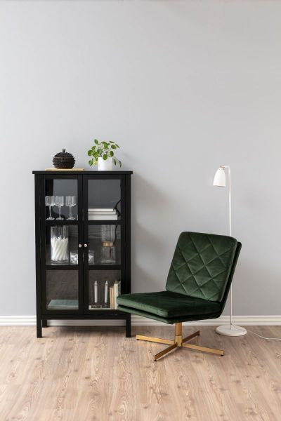 Vitrina 2 usi sticla si lemn masiv negru Eton