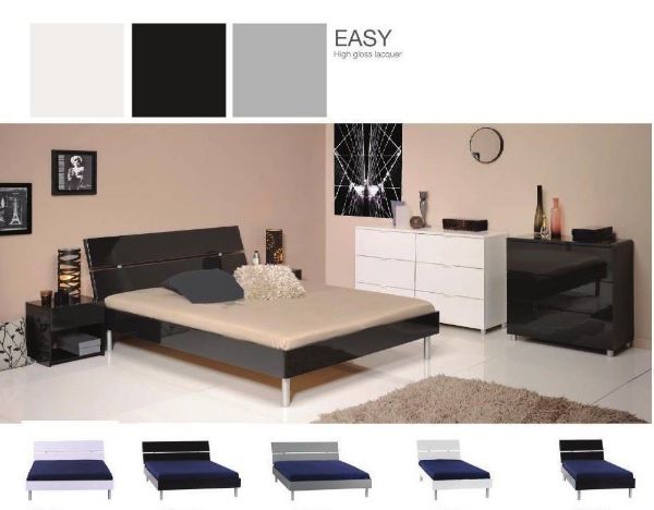 Pat cu somiera 160 x 200 cm negru lucios Easy