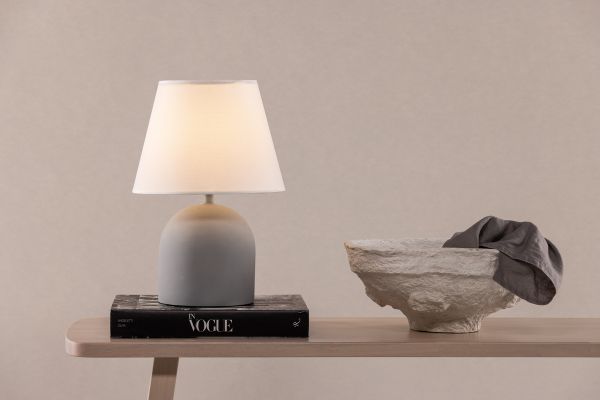 Imagine Styrsö Table Lamp - Concrete / Linen