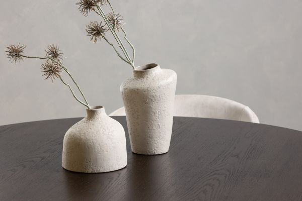 Imagine Masă rotundă de dining Stone - Negru / Furnir Mocca + Scaun Berit - Negru / Catifea Bej _4