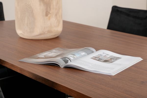 Imagine Uno Dining Table - Black / Walnut Veneer+Petra Chair - Black / Black Velvet_6