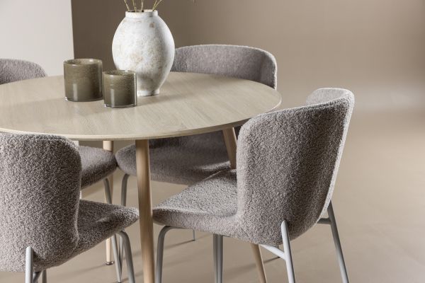 Imagine Plaza Dining Table with Modesto Dining Chair