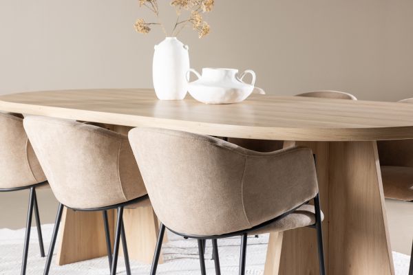 Imagine Bootcut Dining Table with Evelina Dining Chair